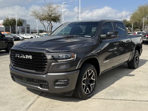 Used 2025 RAM 1500 Laramie w/ Sport Appearance Package image 9
