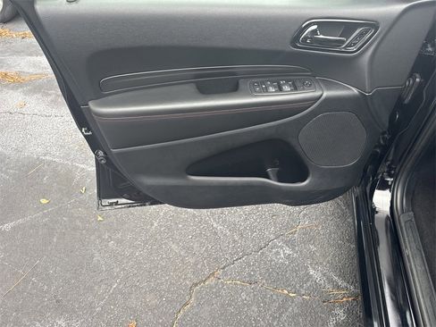 Used 2024 Dodge Durango GT image 10