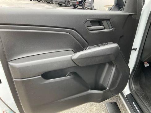 Used 2023 Chevrolet Colorado Trail Boss w/ Technology Package AWD/4WD image 7