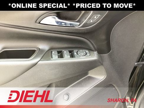 Used 2021 Chevrolet Equinox LT AWD/4WD image 18