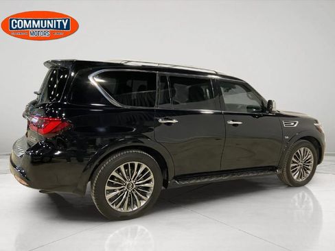 Used 2018 INFINITI QX80 4WD w/ Deluxe Technology Package image 8