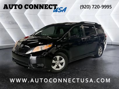 Used 2017 Toyota Sienna LE