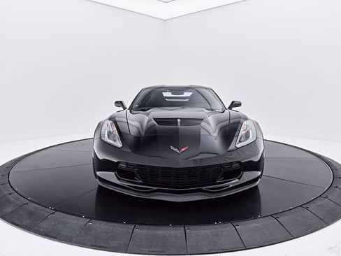 Used 2016 Chevrolet Corvette Z06 w/ 3LZ Preferred Equipment Group RWD image 17
