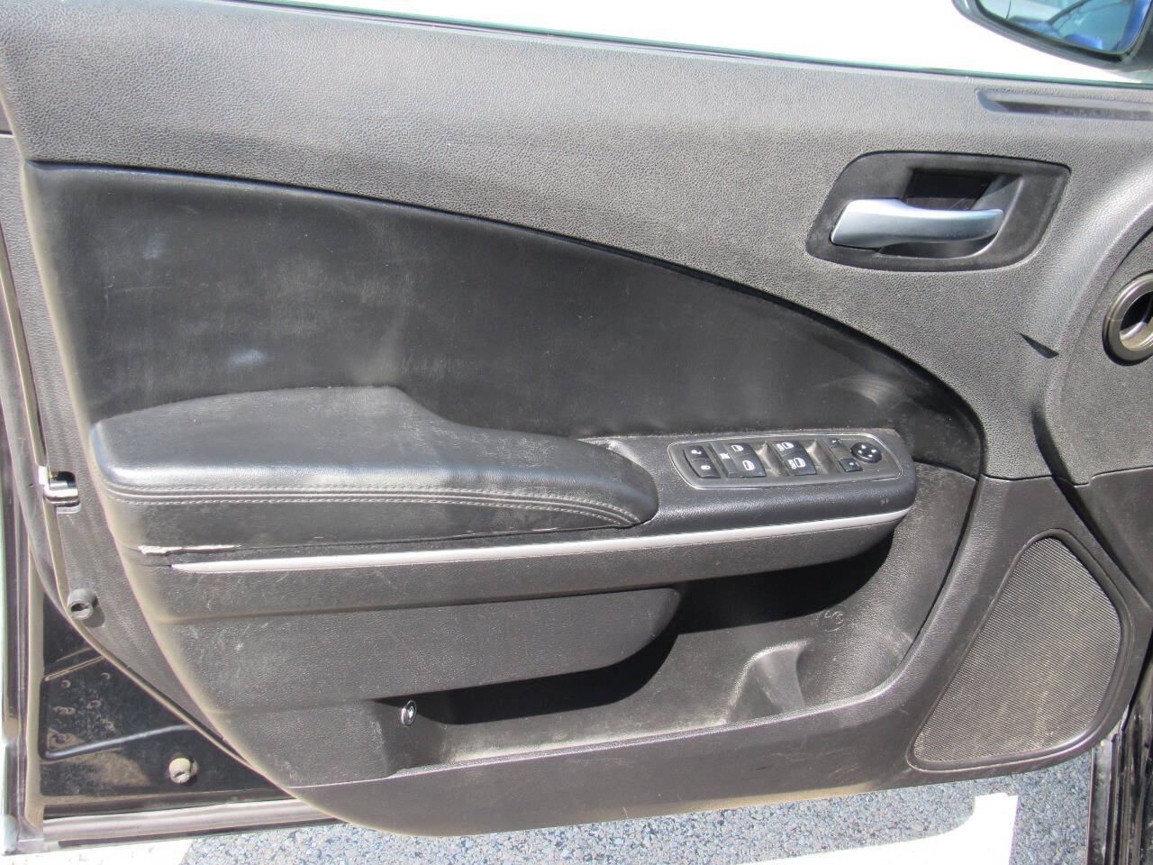 Used 2019 Dodge Charger Police RWD image 31