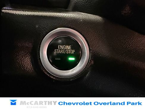Used 2022 GMC Terrain SLE AWD/4WD image 17