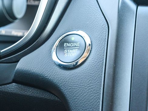 Used 2020 Ford Fusion Energi Titanium image 22