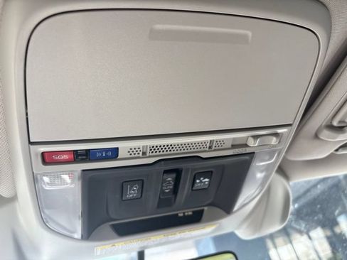 Used 2019 Subaru Forester Premium w/ Popular Package #1 AWD/4WD image 13