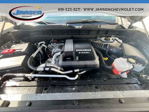 Used 2024 GMC Sierra 1500 AT4 w/ Technology Package image 29