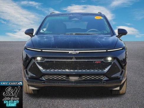 Used 2024 Chevrolet Equinox EV RS FWD image 12