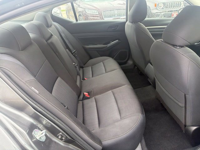 Used 2023 Nissan Altima 2.5 SV w/ SV Premium Package FWD image 19