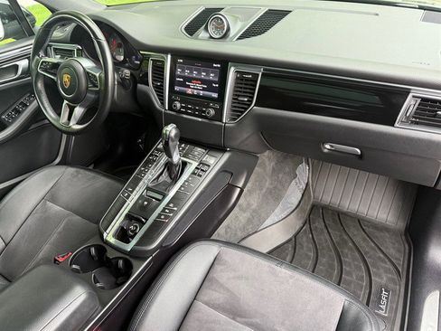 Used 2018 Porsche Macan S AWD/4WD image 20