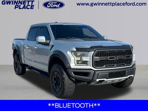 Used 2017 Ford F150 Raptor w/ Equipment Group 802A Luxury AWD/4WD image 3