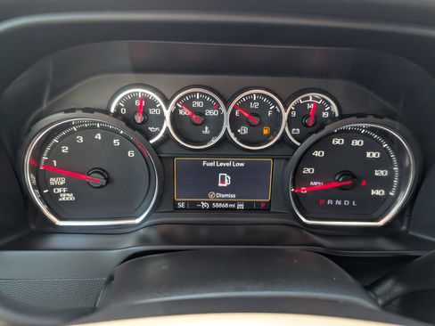 Used 2022 Chevrolet Silverado 1500 RST AWD/4WD image 25