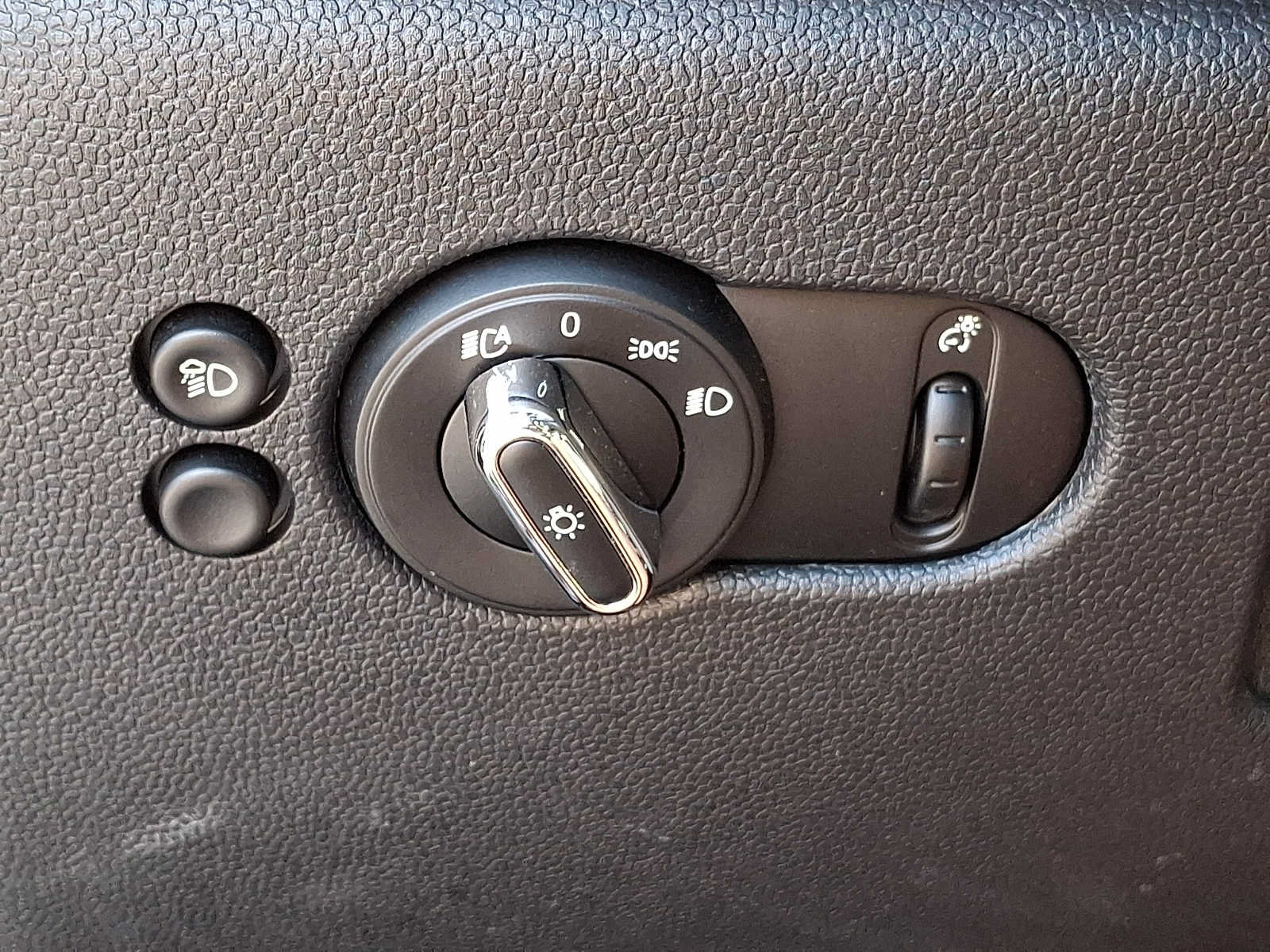 Used 2024 MINI Cooper S FWD image 24