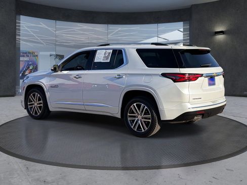 Certified 2023 Chevrolet Traverse High Country FWD image 4
