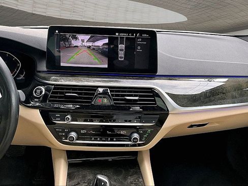 Used 2023 BMW 530i RWD image 5