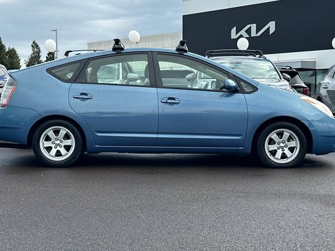 Used 2005 Toyota Prius image 3