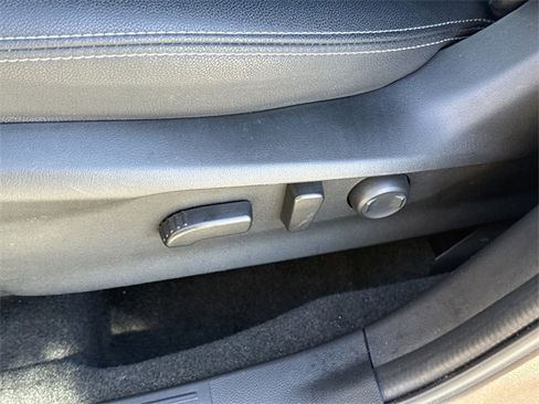 Used 2023 Subaru Forester Premium image 16