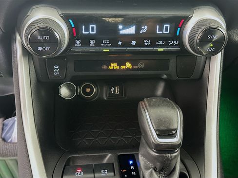 Certified 2024 Toyota RAV4 SE AWD/4WD image 23