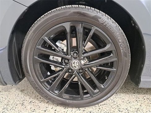 Used 2025 Toyota Camry SE image 8