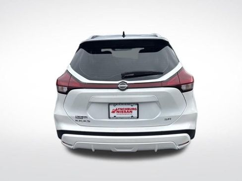 Used 2024 Nissan Kicks SR image 4