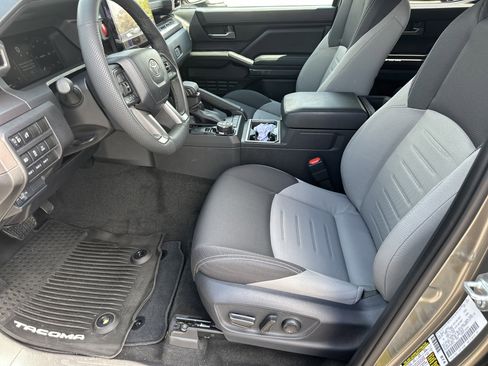 Used 2026 Toyota Tacoma TRD Off-Road w/ TRD Off Road Upgrade Package image 13