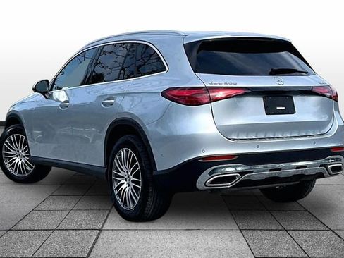 Certified 2026 Mercedes-Benz GLC 300 4MATIC image 5