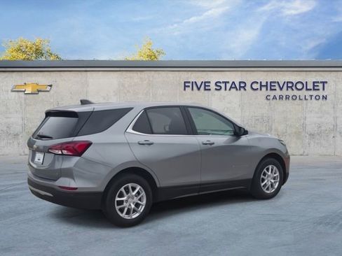 Used 2024 Chevrolet Equinox LT FWD image 8