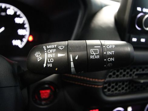 Used 2023 Honda HR-V Sport image 12