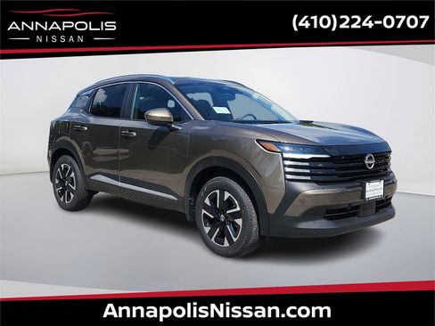 New 2025 Nissan Kicks SV w/ SV Premium Package image 1