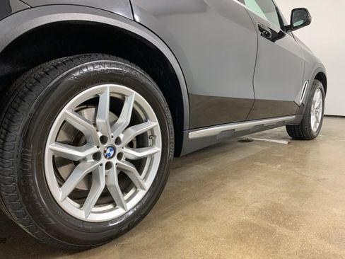 Used 2021 BMW X5 xDrive40i w/ Convenience Package image 9