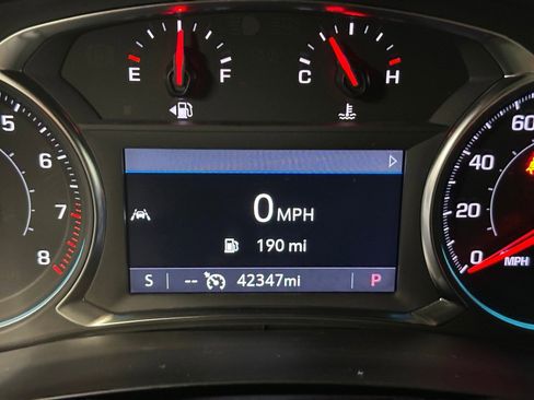 Used 2023 Chevrolet Traverse LT w/ LPO, Floor Liner Package image 10