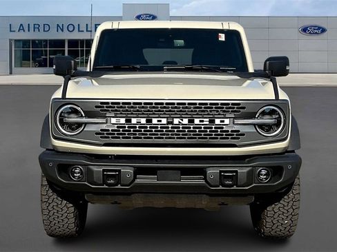 New 2025 Ford Bronco Badlands image 15
