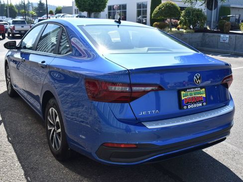 Used 2024 Volkswagen Jetta S FWD image 7