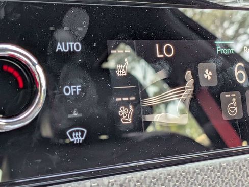 Used 2025 Genesis G80 3.5T Sport Prestige AWD/4WD image 23