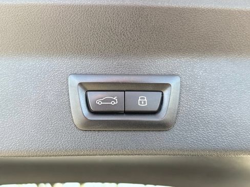 Used 2023 BMW X3 sDrive30i w/ Convenience Package RWD image 18