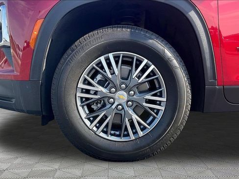 Used 2026 Chevrolet Traverse LT w/ LPO, Floor Liner Package FWD image 35