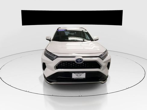 Used 2023 Toyota RAV4 SE w/ Weather & Moonroof Package AWD/4WD image 3