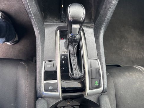 Used 2019 Honda Civic EX image 19