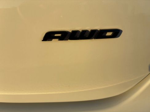 Used 2022 Ford Edge SE w/ Black Appearance Package image 28