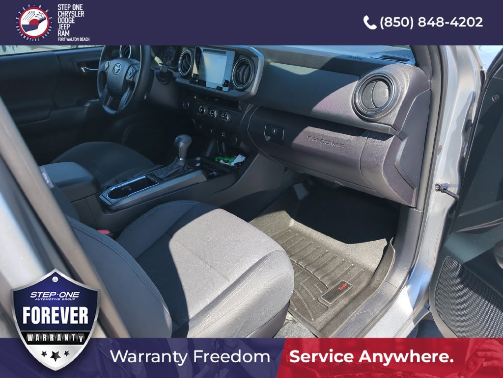 Used 2017 Toyota Tacoma TRD Off-Road w/ Tow Package RWD image 32