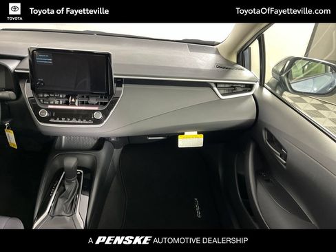 Used 2026 Toyota Corolla LE FWD image 13