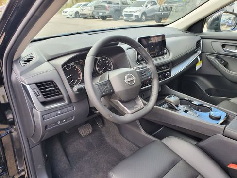 New 2026 Nissan Rogue SV AWD/4WD image 20