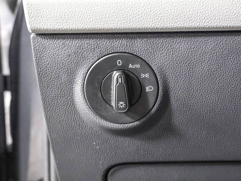 Used 2023 Volkswagen Taos S image 23