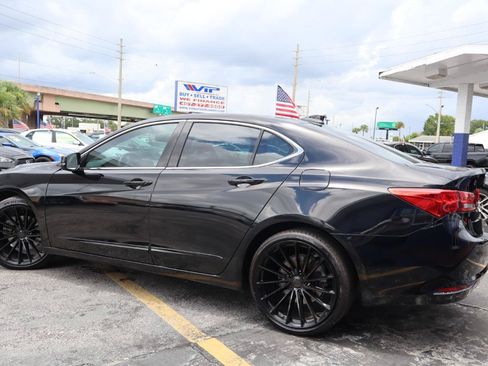 Used 2018 Acura TLX FWD image 7
