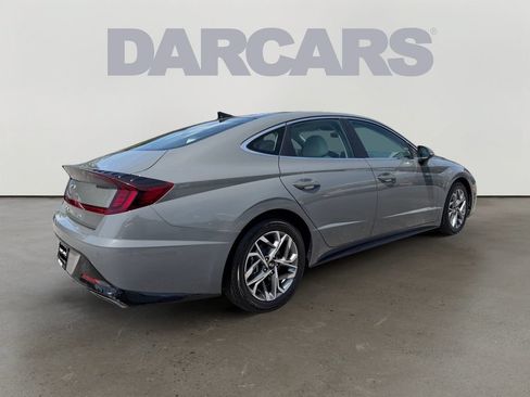 Used 2022 Hyundai Sonata SEL w/ Convenience Package FWD image 7