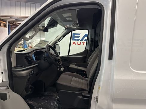 New 2026 Ford Transit 250 148 Medium Roof Extended AWD w/ Load Area Protection Package image 16