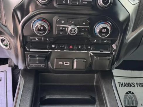 Used 2023 Chevrolet Silverado 2500 LT w/ Convenience Package AWD/4WD image 13