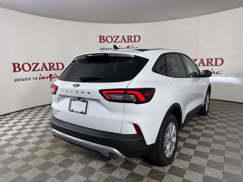 New 2026 Ford Escape Active image 7