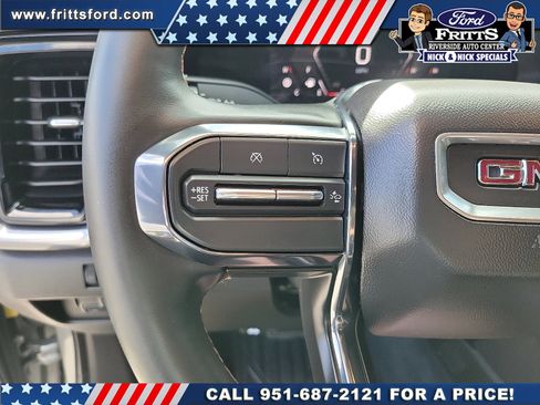 Used 2023 GMC Canyon AT4 w/ AT4 Premium Package image 6